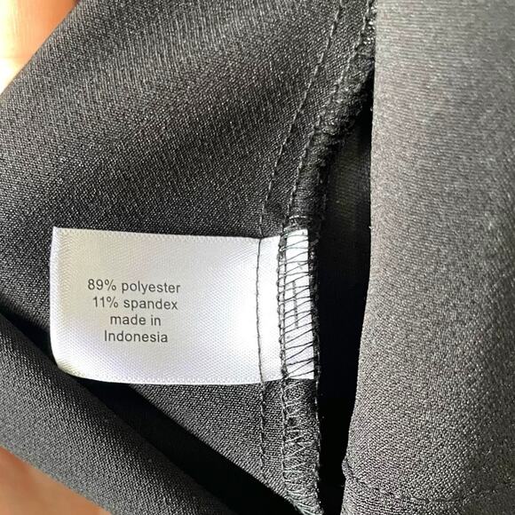 Lane Bryant Black Jumpsuit Size 4X 28 short sleeve wide leg - Picture 9 of 9